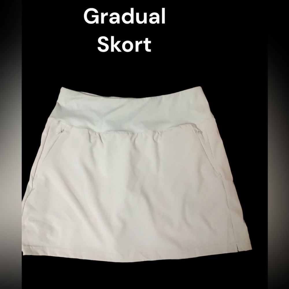 Gradual Highwaisted Skort Size L